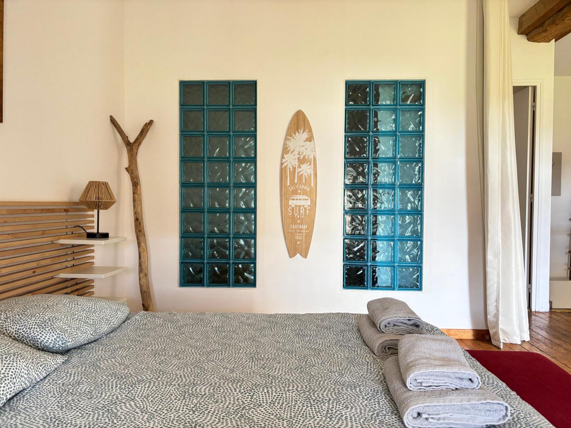 Les Douves Duplex 5 Personnes Lumineux Avec Jardin Et Terrasse Amenagee , Vue Sur Chateau A 5Mn De La Mer, Proche Omaha Beach Et Bayeux Commes Exteriér fotografie