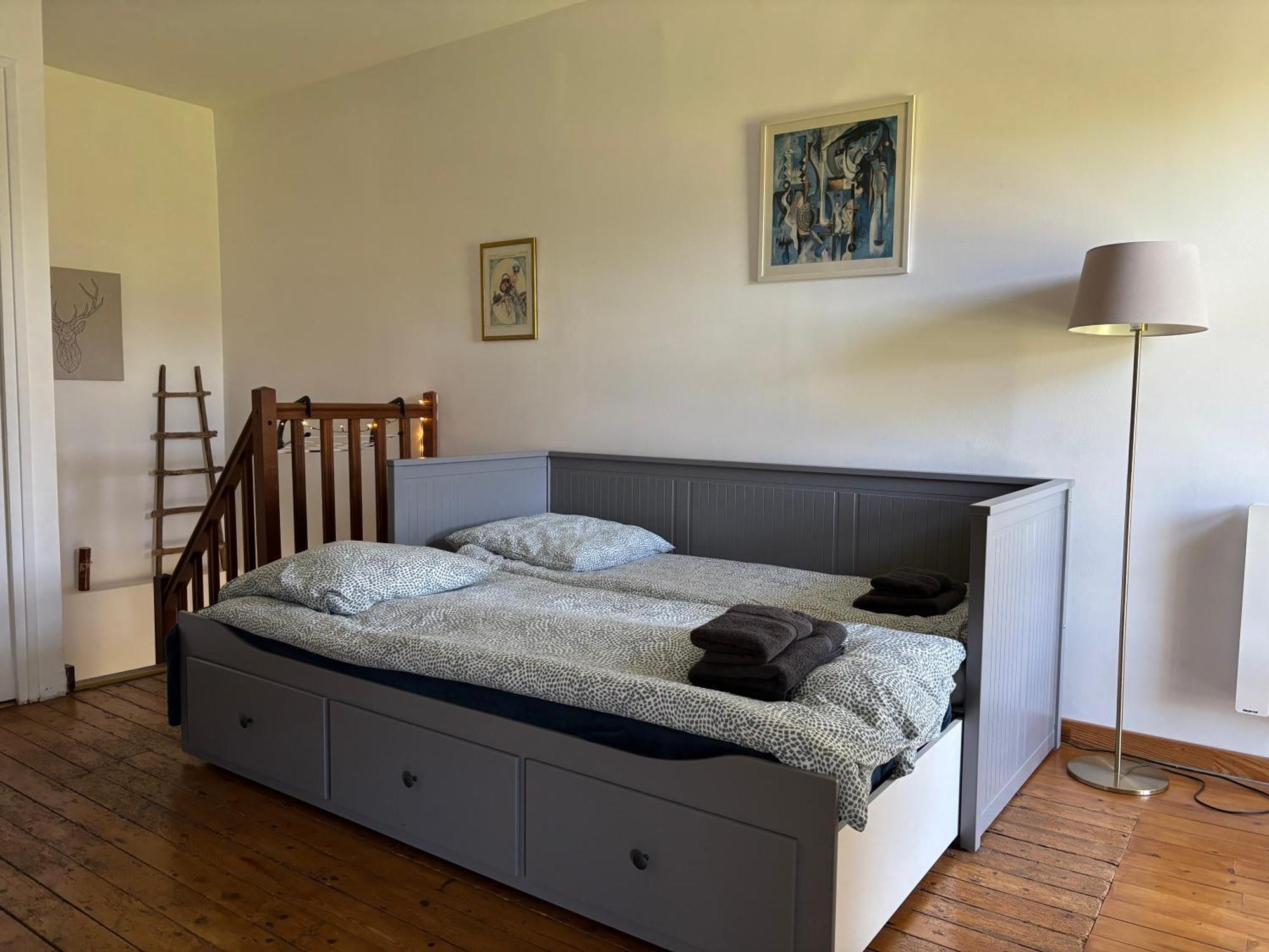 Les Douves Duplex 5 Personnes Lumineux Avec Jardin Et Terrasse Amenagee , Vue Sur Chateau A 5Mn De La Mer, Proche Omaha Beach Et Bayeux Commes Exteriér fotografie